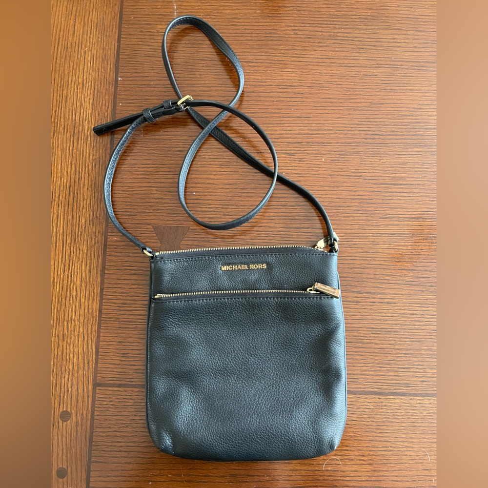 Black Michael Kors Crossbody Bag